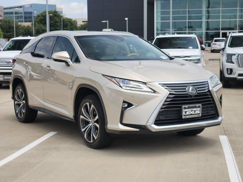 Used 2019 Lexus RX 350 FWD w/ Navigation Package image 3