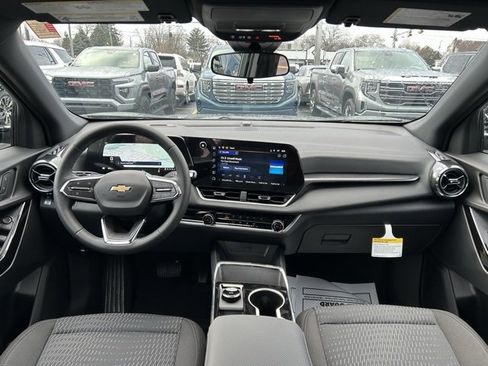 New 2026 Chevrolet Equinox LT image 19