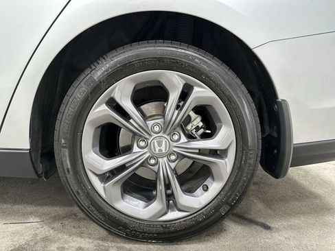 Used 2024 Honda Accord EX image 14