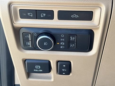 Used 2021 Ford F150 Lariat w/ Equipment Group 502A High RWD image 22