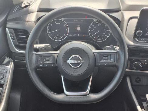 Used 2024 Nissan Rogue S AWD/4WD image 14