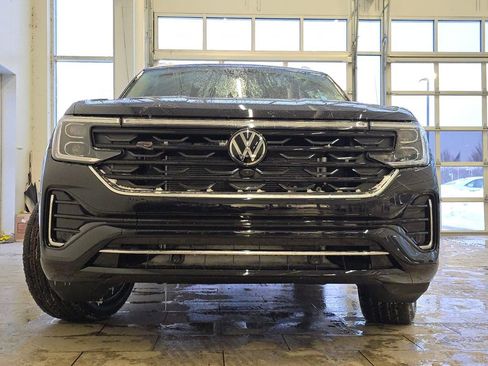 New 2026 Volkswagen Atlas SEL Premium R-Line AWD/4WD image 9