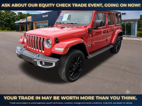 Used 2022 Jeep Wrangler Unlimited Sahara AWD/4WD image 2
