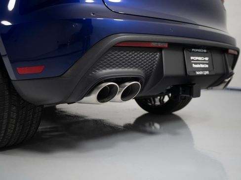 New 2026 Porsche Macan S image 42