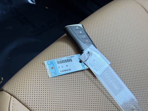 Used 2023 Lexus RX 350 Premium w/ Accessory Package image 37