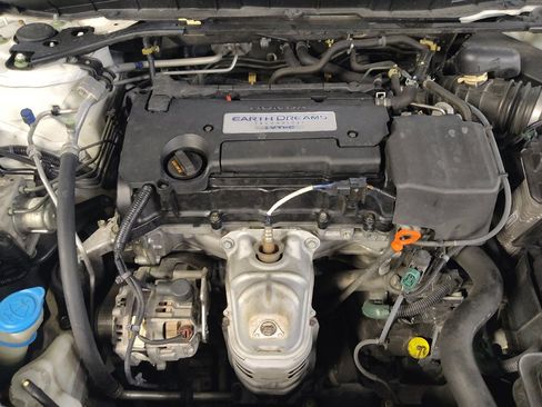 Used 2014 Honda Accord Sport image 30