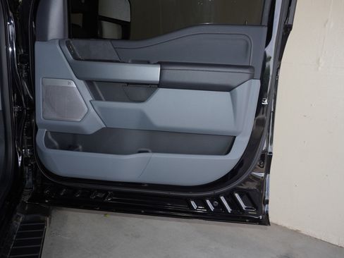 New 2025 Ford F150 XLT w/ Equipment Group 303A High image 43