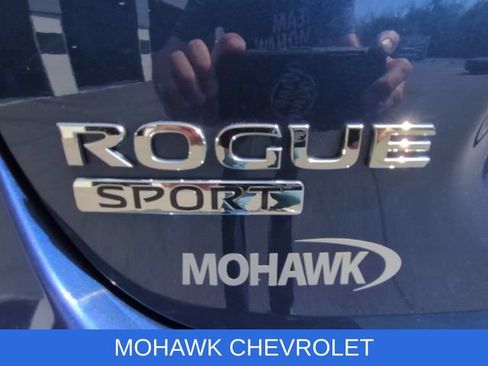 Used 2022 Nissan Rogue Sport S AWD/4WD image 31