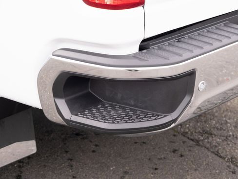 Used 2024 Chevrolet Silverado 2500 LT w/ Safety Package image 29