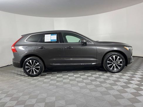 Used 2023 Volvo XC60 B5 Plus w/ Protection Package Premier FWD image 9