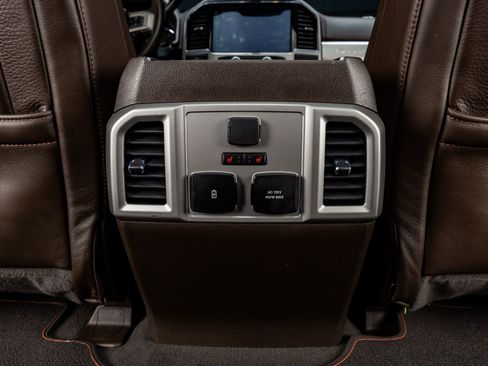 Used 2022 Ford F250 King Ranch w/ King Ranch Ultimate Package AWD/4WD image 33