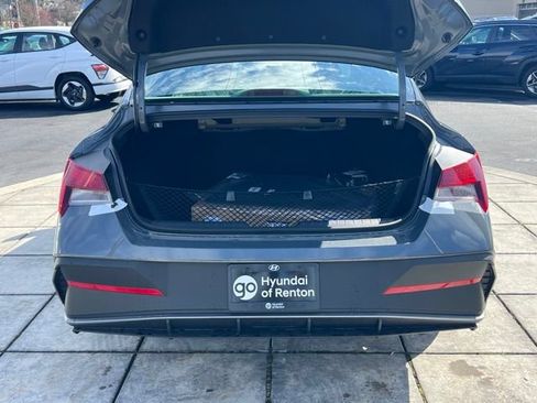 New 2026 Hyundai Elantra Sport FWD image 10