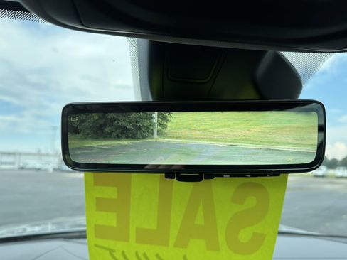 New 2022 Jeep Grand Cherokee Limited 4xe w/ Luxury Tech Group II image 24