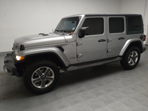 Used 2020 Jeep Wrangler Unlimited Sahara AWD/4WD image 2