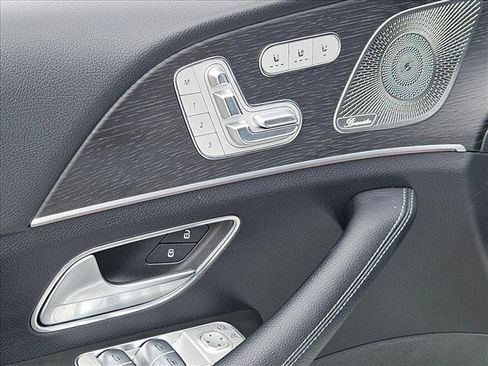 Used 2024 Mercedes-Benz GLE 350 4MATIC image 12