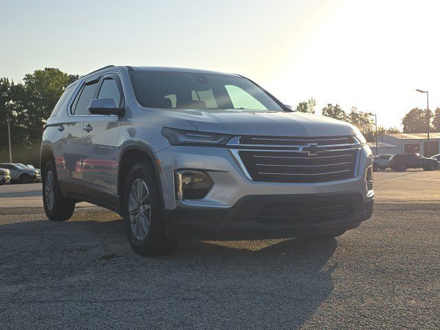Used 2022 Chevrolet Traverse LT FWD image 8