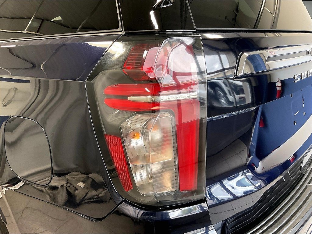 Used 2024 Chevrolet Suburban LT AWD/4WD image 34