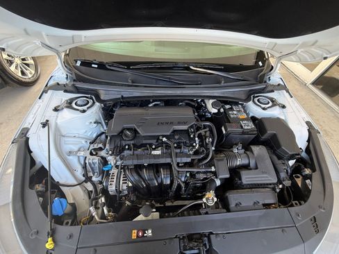 Used 2025 Kia K4 FWD image 31