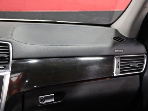 Used 2016 Mercedes-Benz GL 450 4MATIC w/ Premium I Package image 65