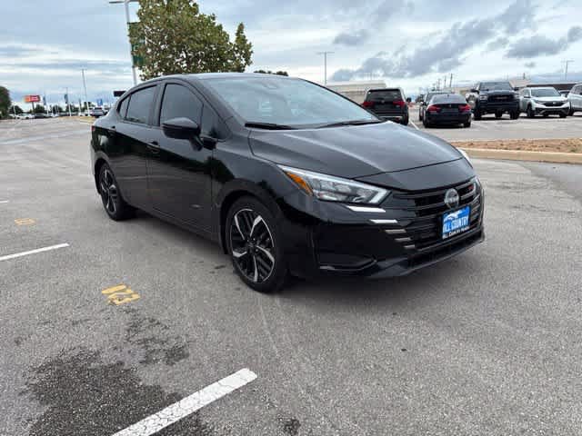 Used 2025 Nissan Versa SR w/ Trunk Package FWD image 7