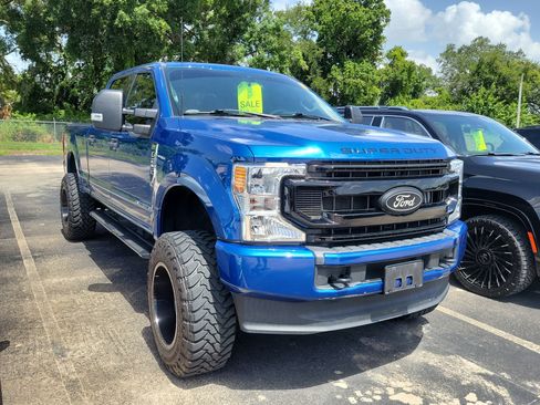 Used 2022 Ford F250 XLT AWD/4WD image 6