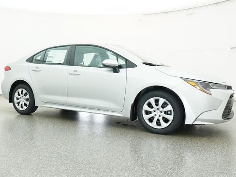 New 2026 Toyota Corolla LE image 28