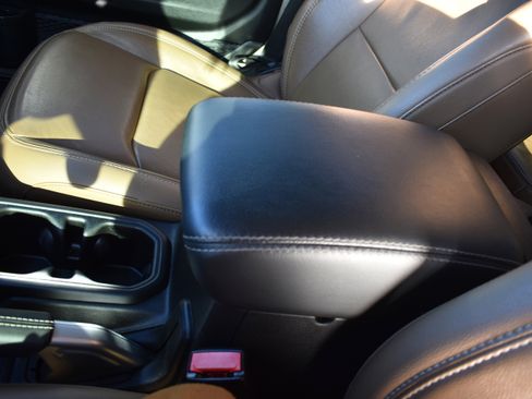 Used 2022 Jeep Gladiator Rubicon w/ LED Lighting Group image 24