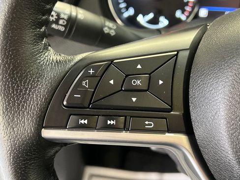 Used 2020 Nissan Rogue SL AWD/4WD image 25