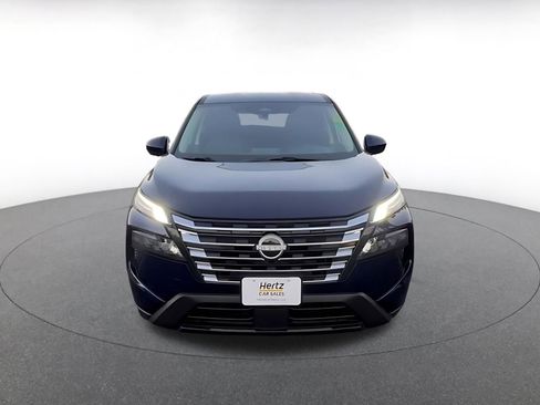 Used 2025 Nissan Rogue SV FWD image 4