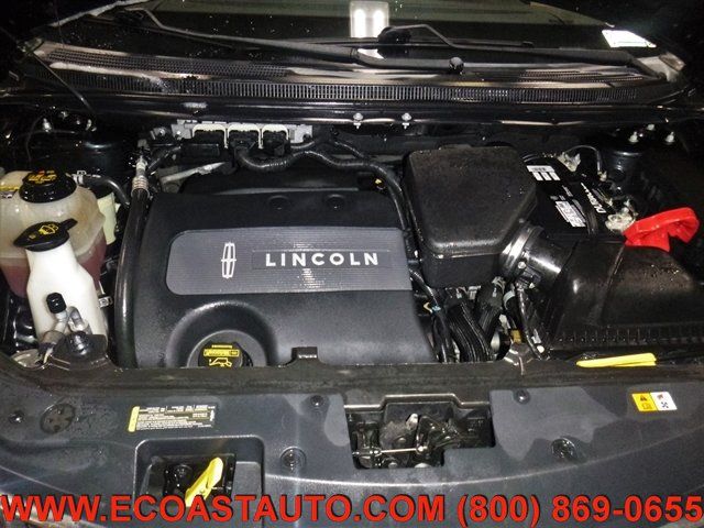 Used 2013 Lincoln MKX FWD image 9