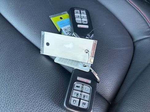 Used 2023 Honda Odyssey Sport image 24