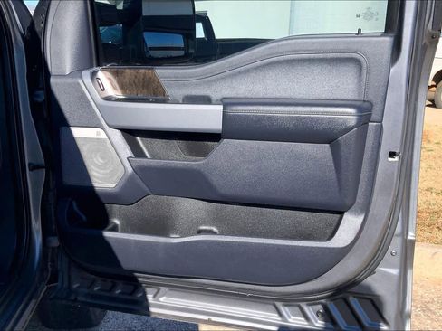 Used 2024 Ford F250 Lariat image 23