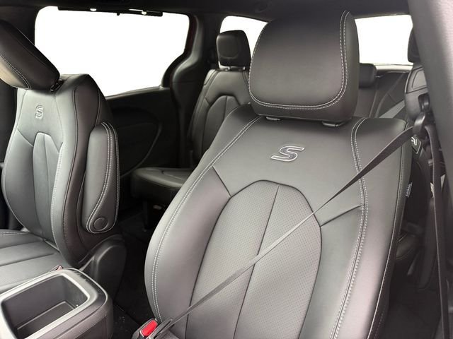 New 2026 Chrysler Pacifica Select w/ S Appearance Package AWD/4WD image 15