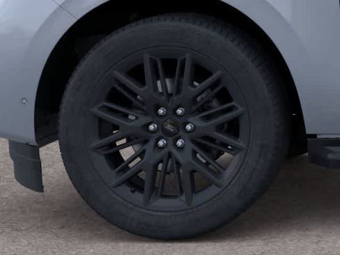 New 2026 Ford Expedition Max Platinum w/ Stealth Appearance Package AWD/4WD image 19