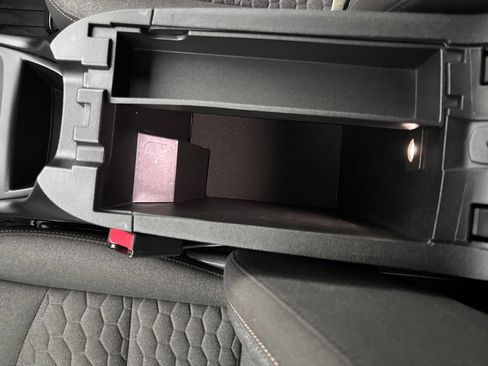 Certified 2020 Chevrolet Equinox LT w/ Driver Convenience Package FWD image 31