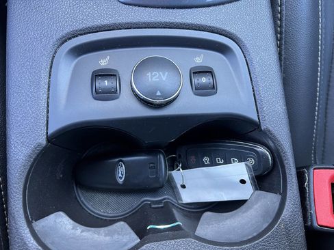 Used 2014 Ford Focus Titanium image 20