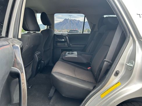 Used 2021 Toyota 4Runner TRD Off-Road AWD/4WD image 25