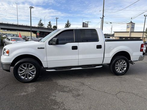 Used 2005 Ford F150 XLT image 3