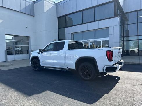 Used 2022 GMC Sierra 1500 Elevation AWD/4WD image 3