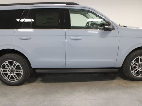 New 2026 Ford Expedition Active AWD/4WD image 10