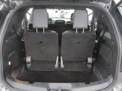 Used 2019 Ford Explorer Limited w/ Class III Trailer Tow Package image 26