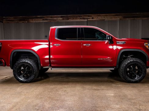 Used 2019 GMC Sierra 1500 Denali w/ Denali Ultimate Package image 11