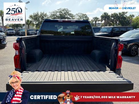 Used 2023 Chevrolet Silverado 1500 LT AWD/4WD image 11
