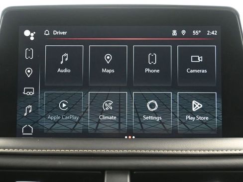 Used 2024 GMC Yukon SLT image 17