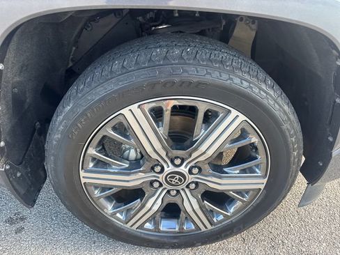 Used 2023 Toyota Sequoia Capstone AWD/4WD image 13