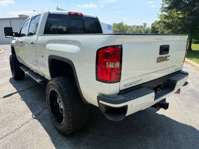 Used 2016 GMC Sierra 2500 Denali w/ Duramax Plus Package AWD/4WD image 5