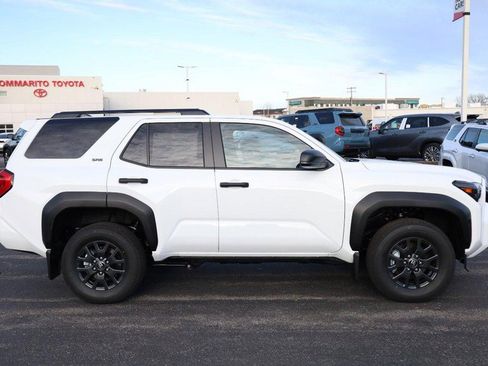 New 2026 Toyota 4Runner SR5 image 5