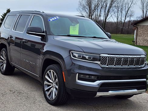 Used 2023 Jeep Grand Wagoneer Series II image 5