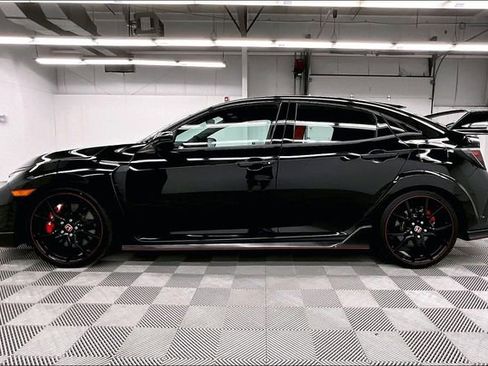 Used 2021 Honda Civic Type R image 15