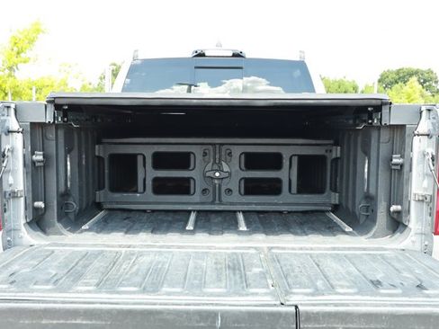Used 2022 RAM 1500 Limited AWD/4WD image 9